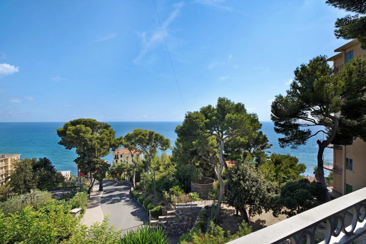 Casa Miradore 600 Mt Dal Mare Imperia Extérieur photo